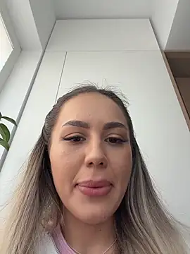 alisa_w – Naživo XXX chat