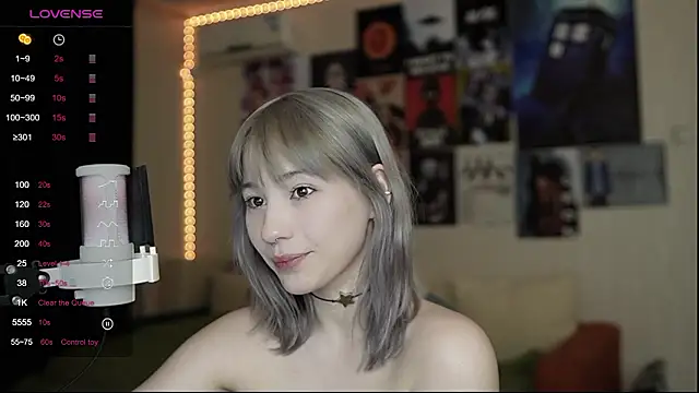 Traharaa's Live XXX Chat