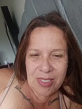 SinisterBabe's Live XXX Chat