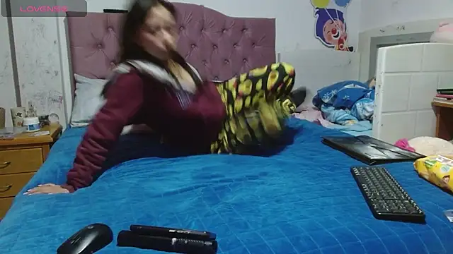 katty_hottest's Live XXX Chat