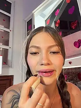 EmmaJhoons' Live XXX Chat