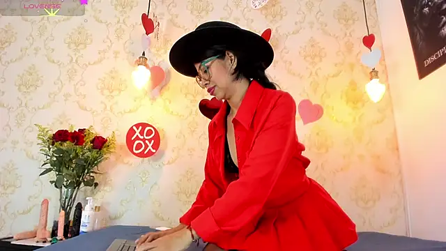 BRITANY_WELLS_ Live XXX Chat