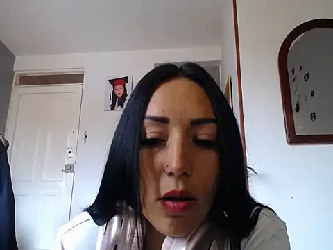 Chat XXX en directo de Laura_martin_