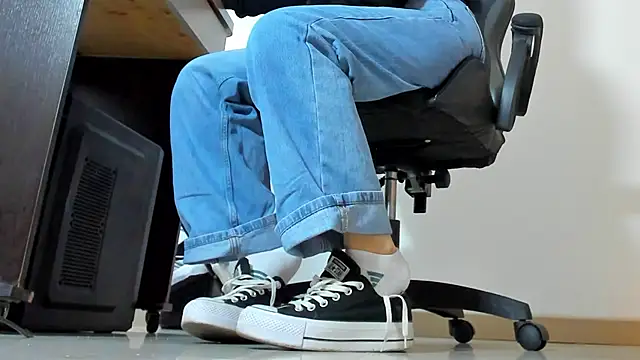 XXX chat uživo modela alma_fenix