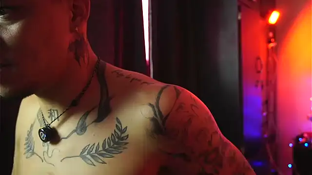 Chat XXX en directo de AlphaMasterXxx