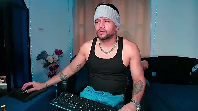 Chat XXX en directo de LucasGaeel