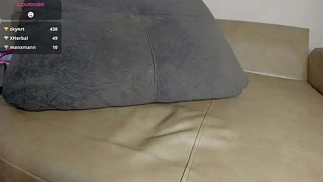 XXX chat uživo modela Gemaexotic_OS