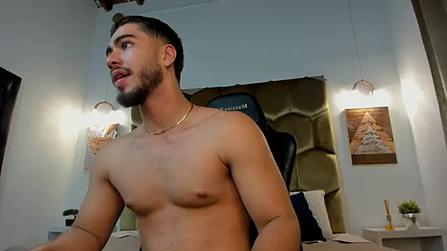 XXX chat uživo modela Franco_banderas