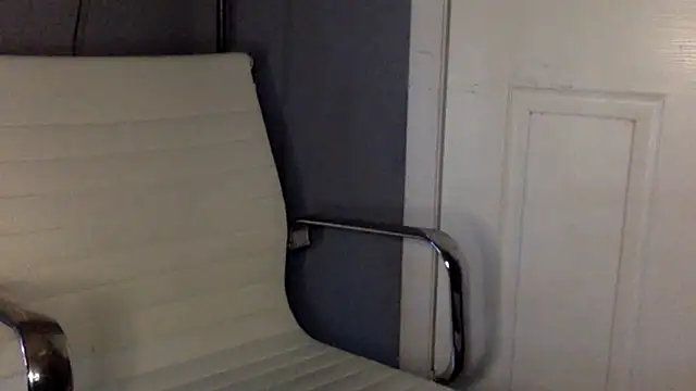 Chat XXX en directo de Cantgetenough0069