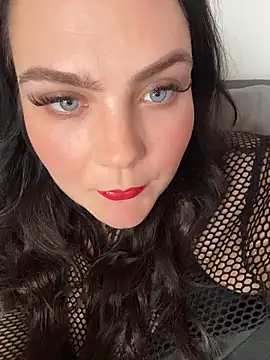 RealMiaVelvet Live XXX-Chat