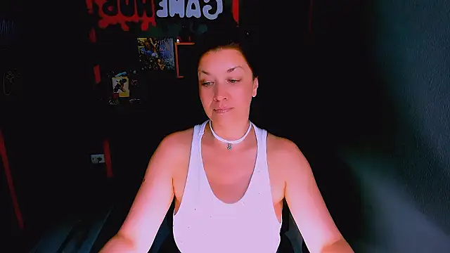 دردشة AnaMills الجنسية المباشرة