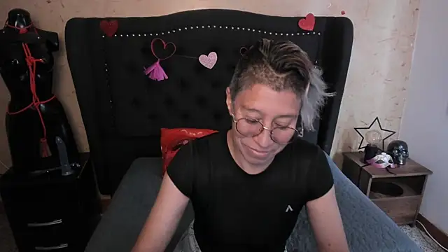 Kali_Panther Obrolan Langsung XXX