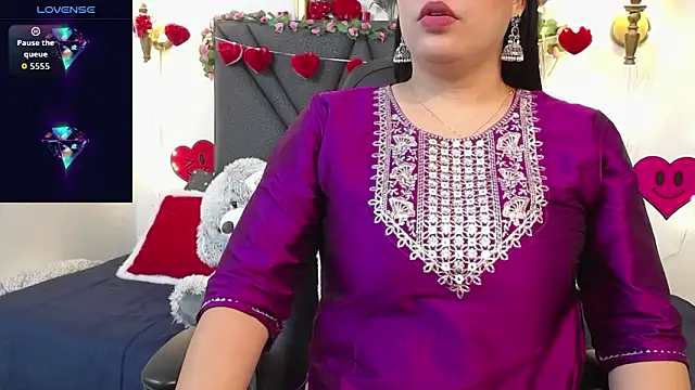 Chatroom XXX en direct de IndraKaur_