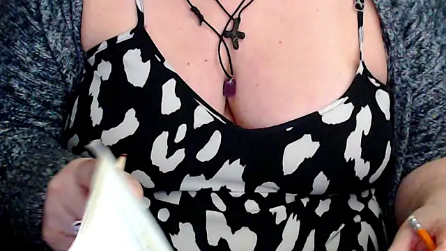 แชท XXX สดของ mayasmith