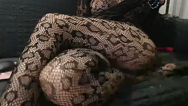 Sihirli_Serra Live XXX-Chat