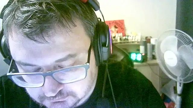 Czat XXX na żywo – SirAbuser