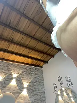 Kristy1_のライブXXXチャット