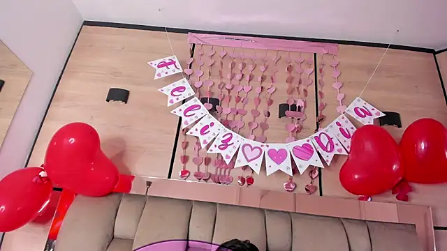 karol_lewiss – Live XXX-chat