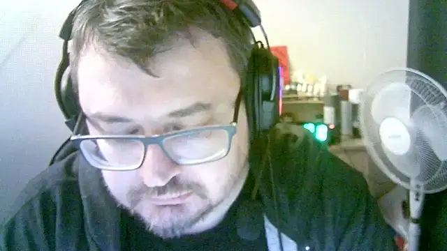 SirAbuser 라이브 XXX 채팅