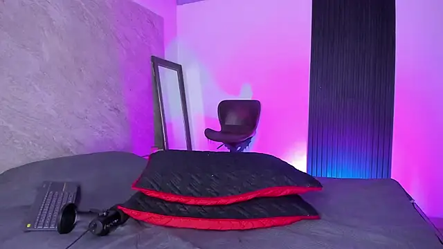 Онлайн чат XXX badkenn