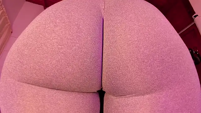 Gabby_Haze: онлайн-секс-чат