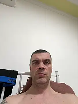 XXX chat uživo modela DOMINATOR_SIR-MASTER