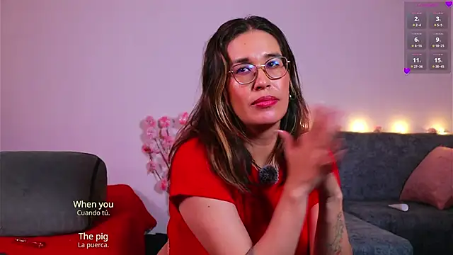 kathieandpovcock1 লাইভ XXX চ্যাট