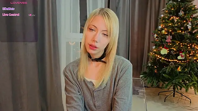 UWU_flower Chat XXX in diretta