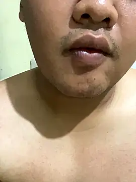 Yan1725 Live XXX-Chat