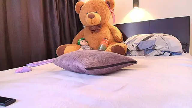 Samanntthaa__ – Naživo XXX chat