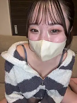 yura_ra_ra 即時 XXX 聊天