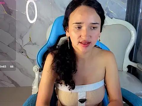 bella_vibess_s Chat XXX live