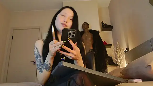 PurpleD1va Chat XXX in diretta