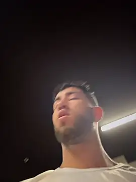 Pokazy przed kamerką – liam_bronw