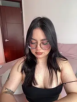 montmariana Adlı Modelin Canlı XXX Sohbeti