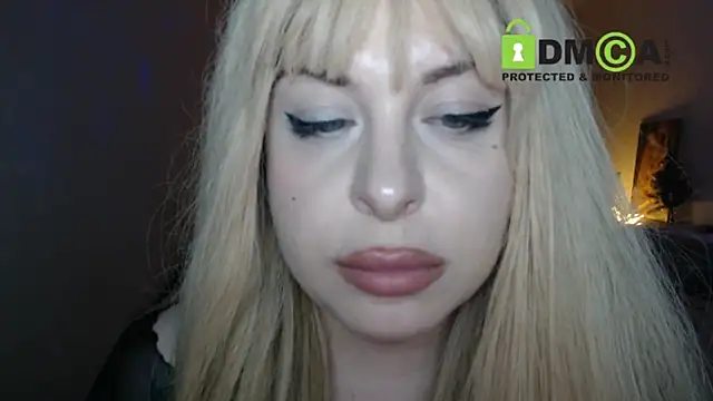 LuWeilovee Chat XXX in diretta