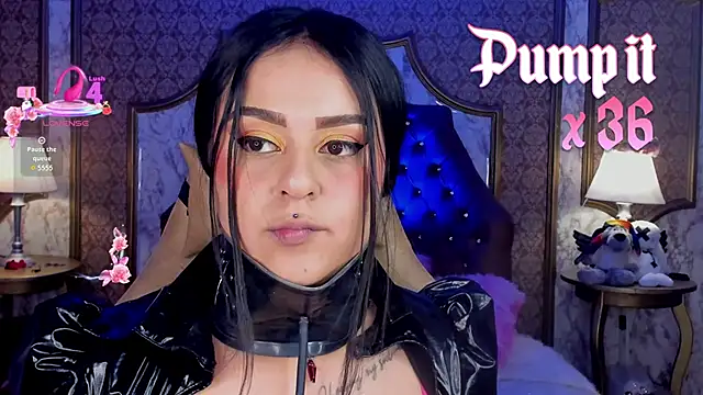 SoffiQueen: онлайн-секс-чат