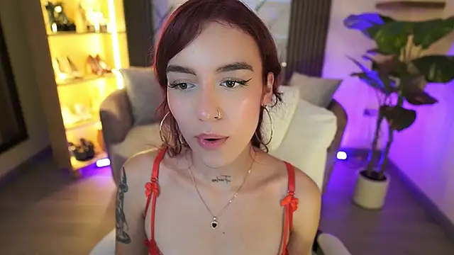 TessaaFox: απευθείας συνομιλία ΧΧΧ