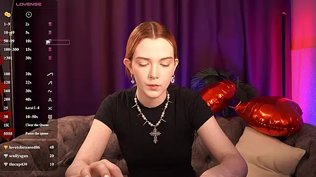 AvaRyder: απευθείας συνομιλία ΧΧΧ