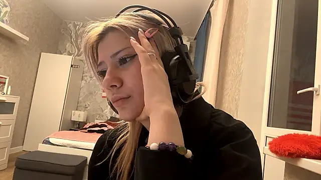 LadyFoxLove: онлайн-секс-чат