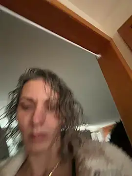 cumguzzler143 – webcam-show