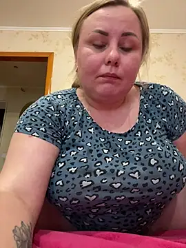 Mommy-girl-Lola Webcam Show