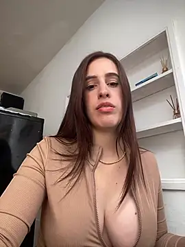 Amira_Milker: онлайн-секс-чат