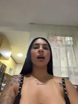 Chat XXX en directo de charlotte_stevenss_