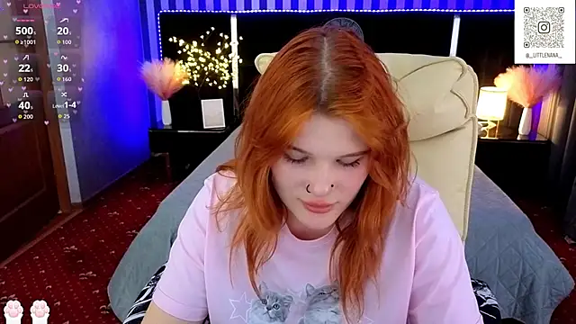 Clumsy_Nana live XXX chat