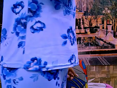 Czat XXX na żywo – IndianRebel4u2Luv