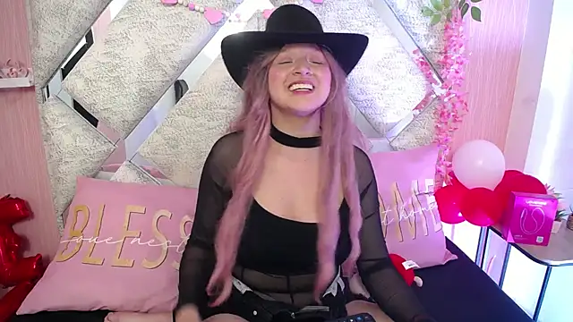 CandySwan 现场XXX聊天