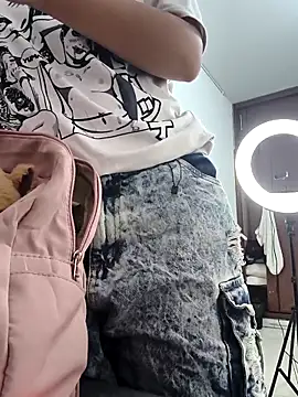 Chatroom XXX en direct de Lilitth_