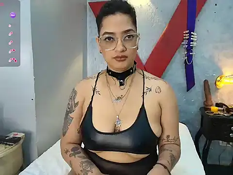 Daniela_Patherson 现场XXX聊天