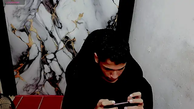 Im_david02's Live XXX Chat